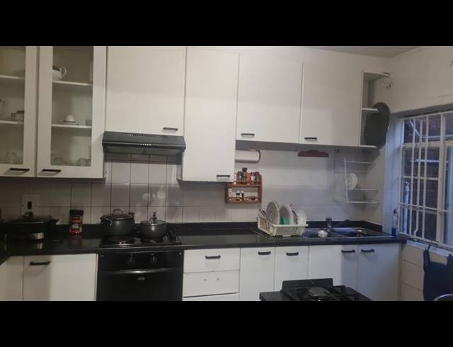 3 BEDROOM TOWNHOUSE FOR SALE IN BEDFORD GARDENS